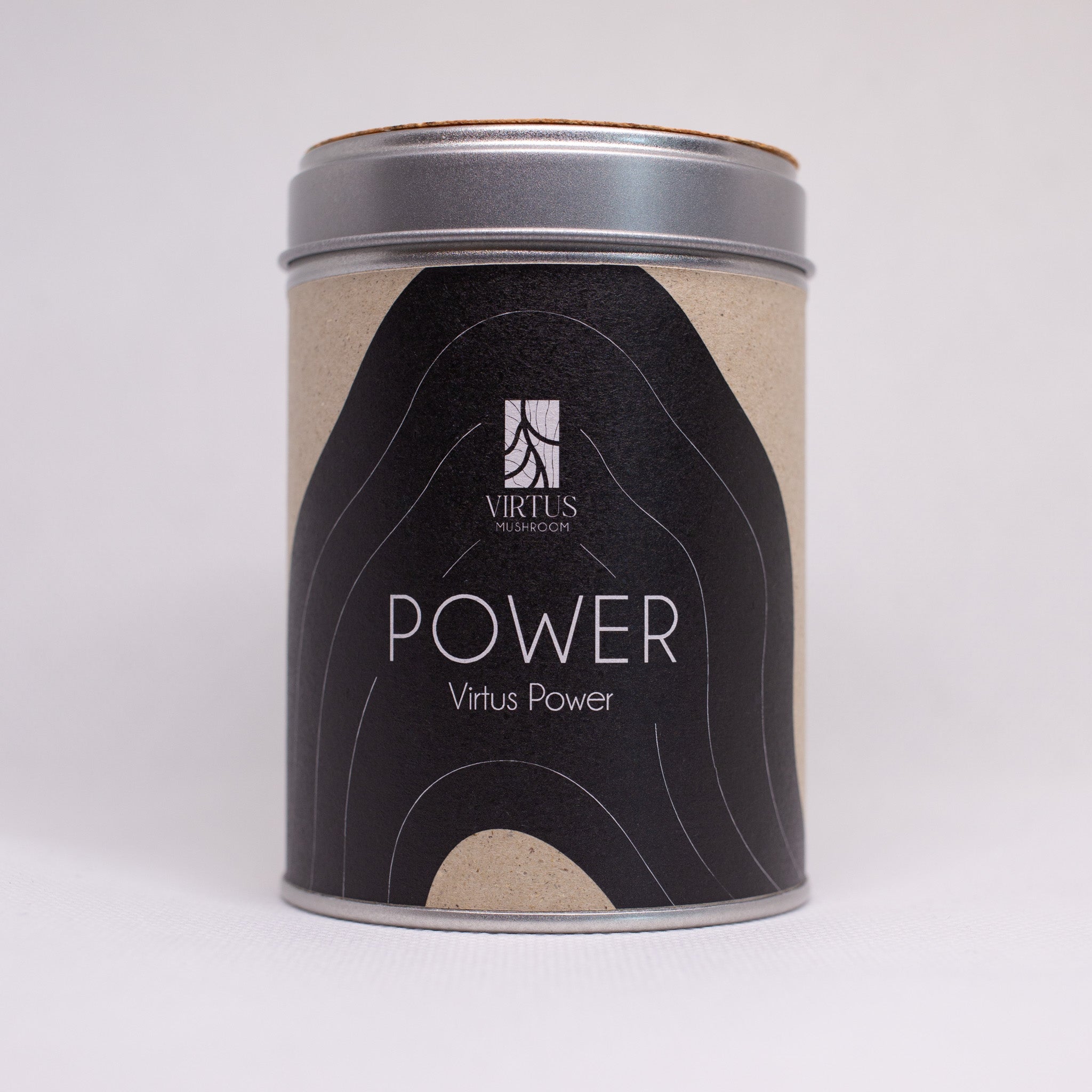 Virtus Power biologico in polvere, barattolo in latta su fondo bianco - Virtus Mushroom